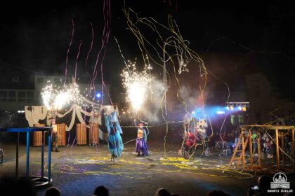 Wieluń: Lwowski Teatr Woskresinnia zaskoczył publiczność spektaklem „Spotkać Prospera”