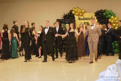 studniówka szkoły katolickiej Wieluń